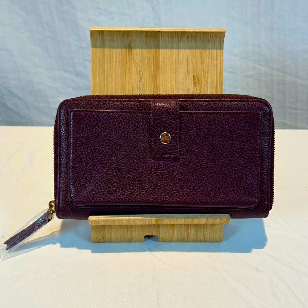 MARK & GRAHAM NWOT Wine Red Pebbled Leather Large Zip Around Wallet IPhone slot - Picture 7 of 16